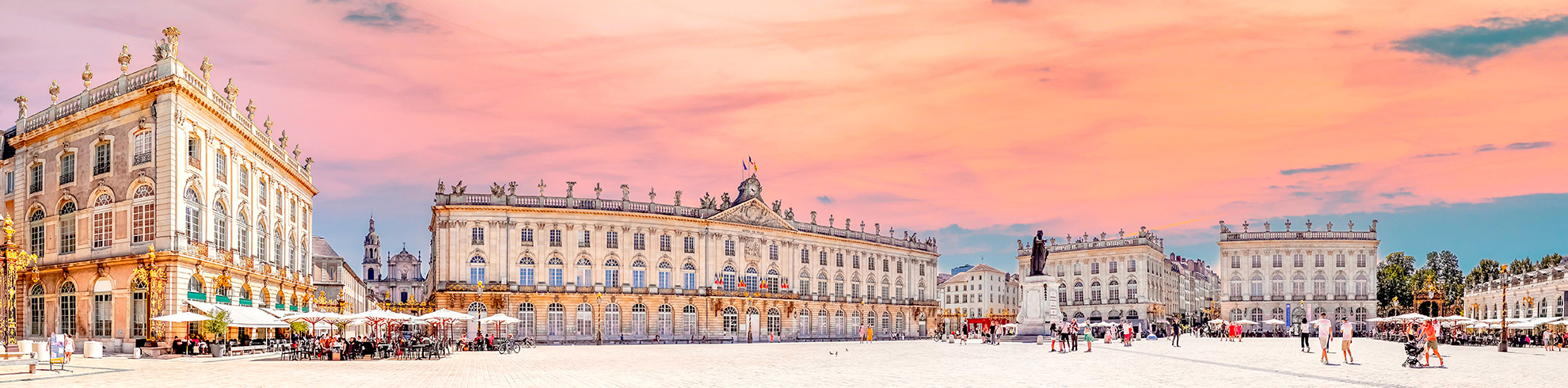 Place Stanislas Nancy avec couché de soleil